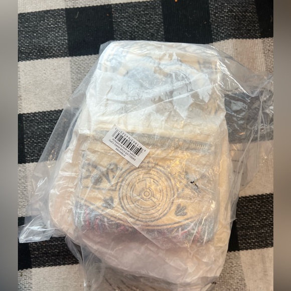 Loungefly Star Wars C-3PO Embroidered Day of the Dead Mini Backpack NWT - Picture 8 of 11